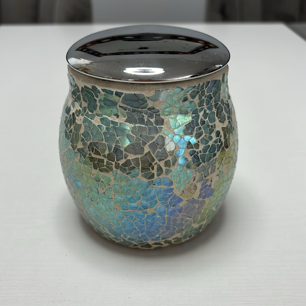 Turquoise Crystal Vase/Container - Picture 2 of 6